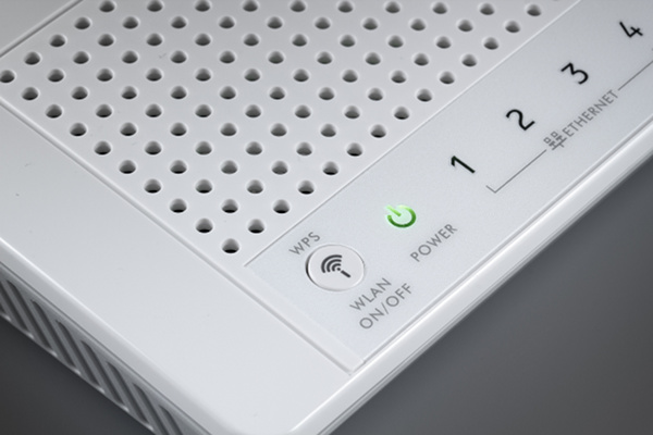 Интернет-центр ZyXEL P660HN EE: Индикаторы